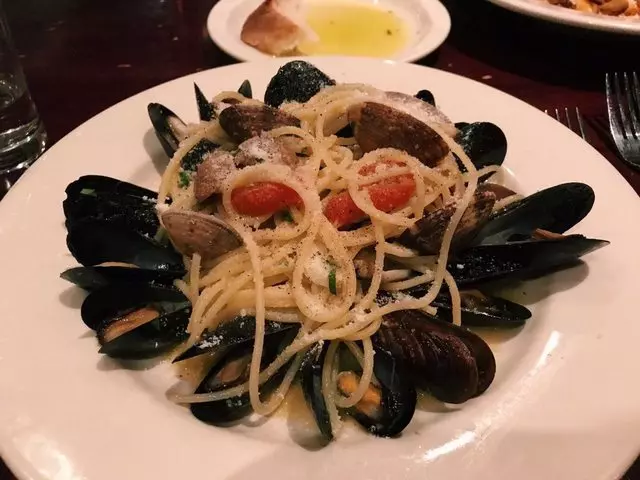Lupa Trattoria
