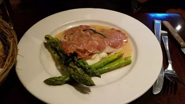 Lupa Trattoria