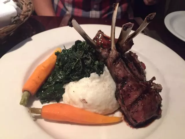Lupa Trattoria