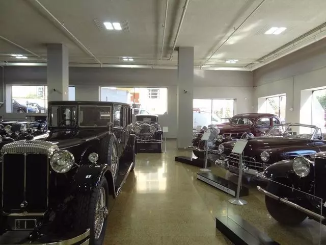 Academy of Art University Automobile Museum