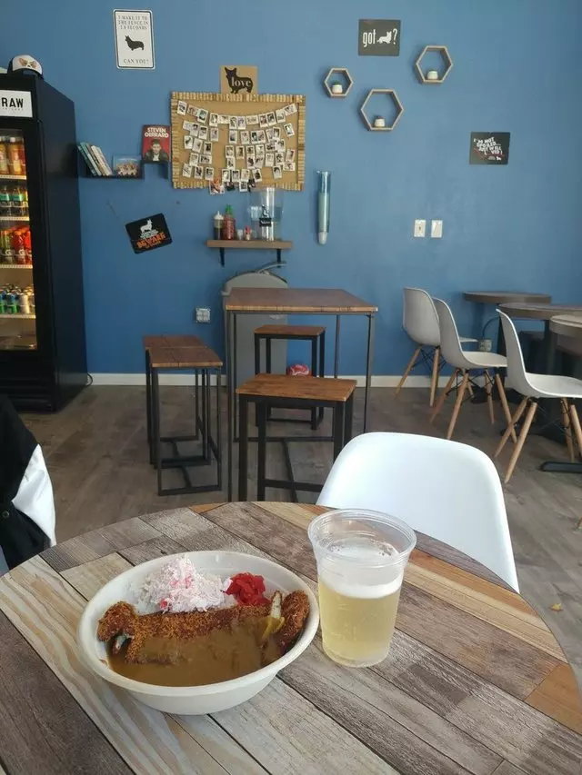 Amitis Café