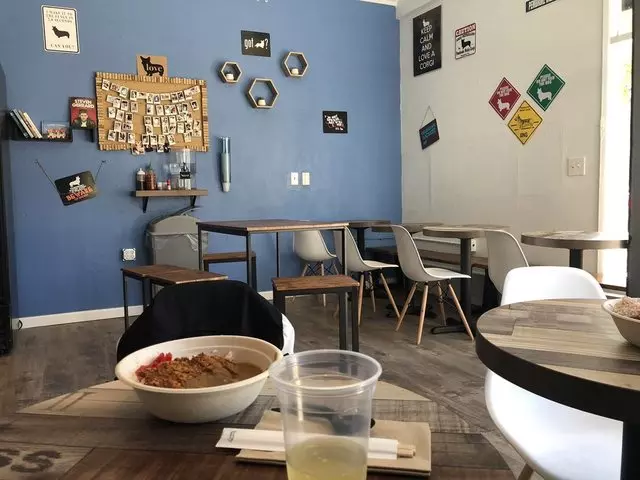 Amitis Café