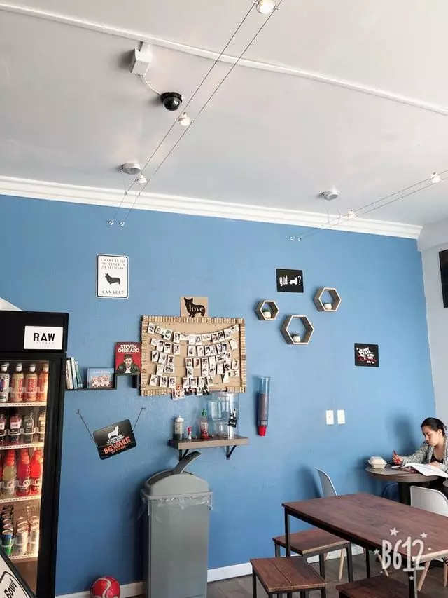 Amitis Café