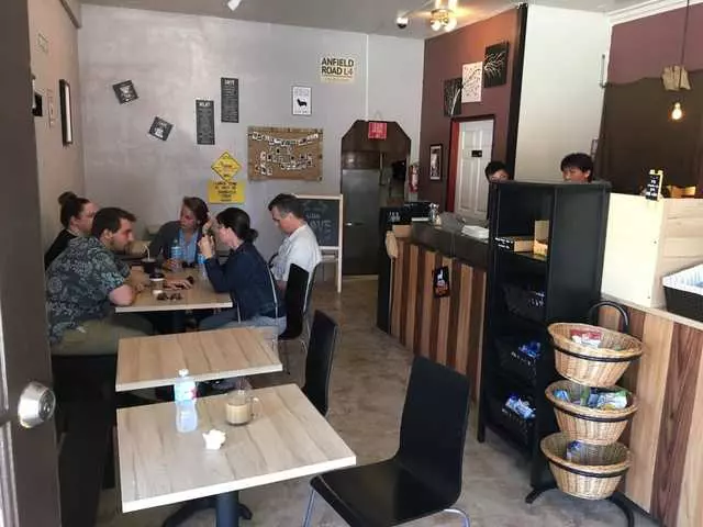 Amitis Café