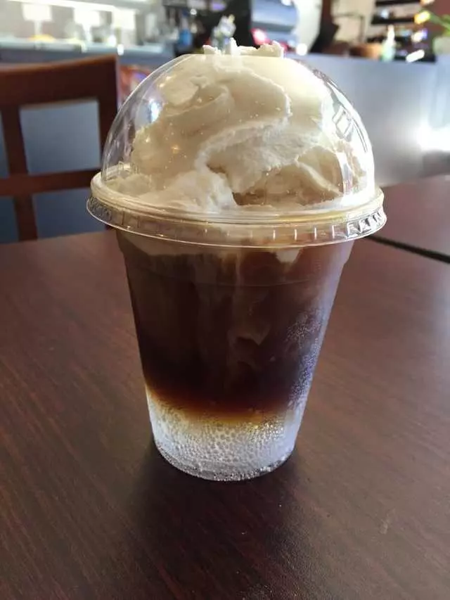 Amitis Café