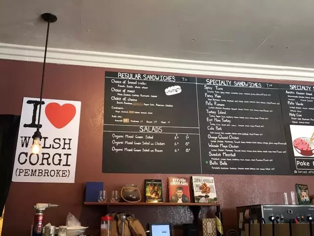 Amitis Café