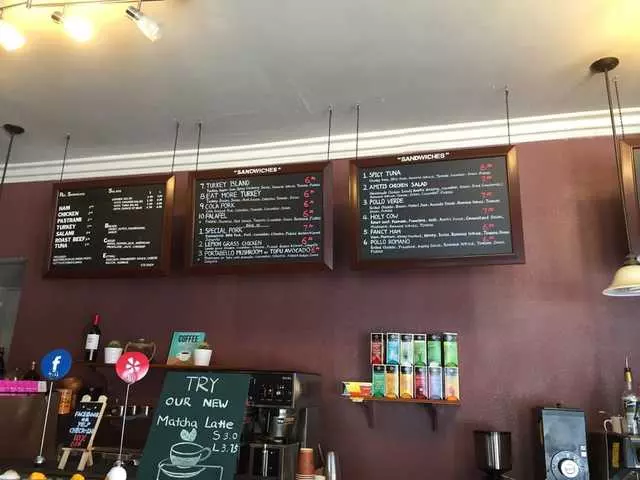 Amitis Café