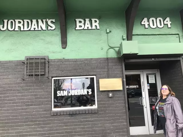 Sam Jordan’s Bar and Grill
