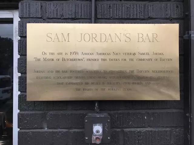 Sam Jordan’s Bar and Grill