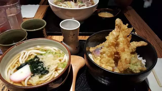 Udon Mugizo