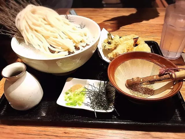 Udon Mugizo