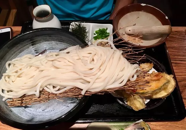 Udon Mugizo