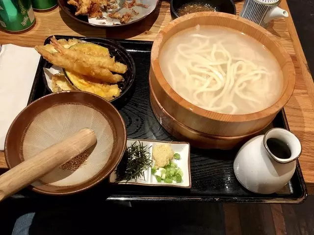 Udon Mugizo