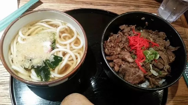 Udon Mugizo