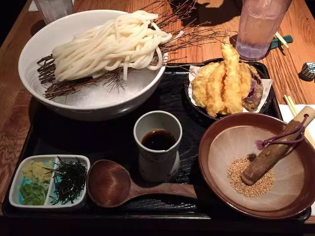 Udon Mugizo