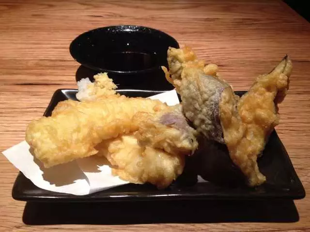 Udon Mugizo