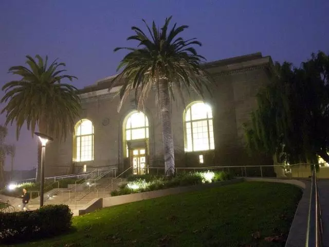 San Francisco Public Library - Richmond Branch