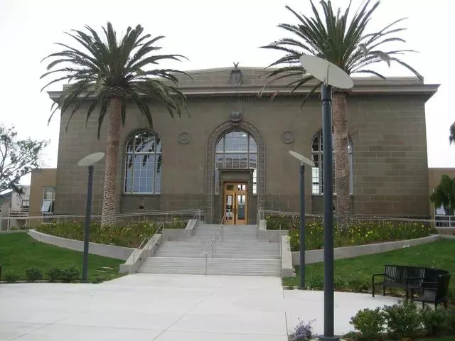 San Francisco Public Library - Richmond Branch