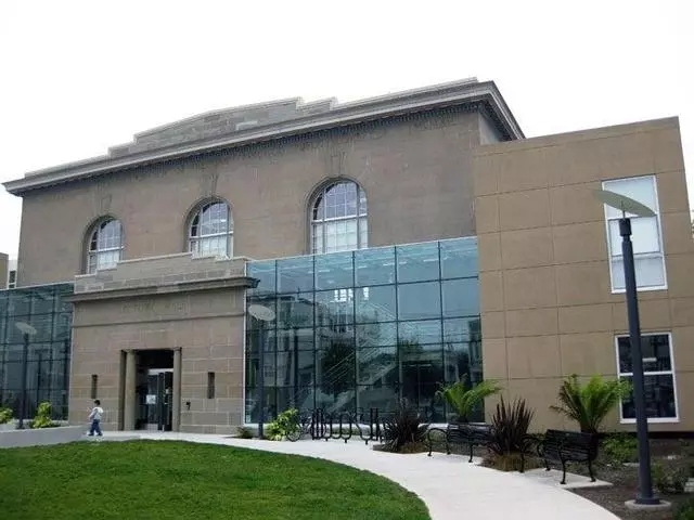 San Francisco Public Library - Richmond Branch