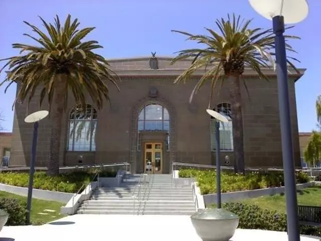 San Francisco Public Library - Richmond Branch