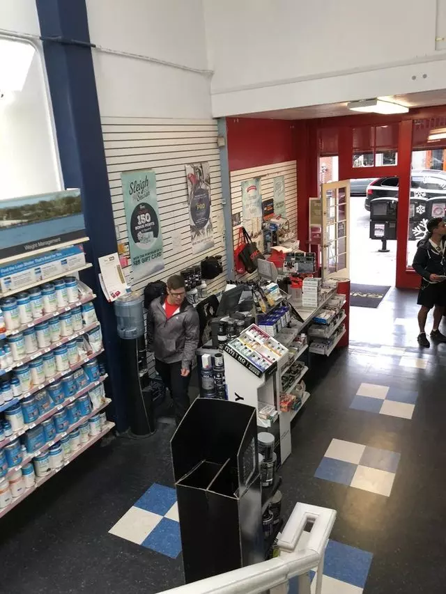 GNC