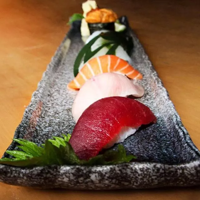 Blowfish Sushi to Die For