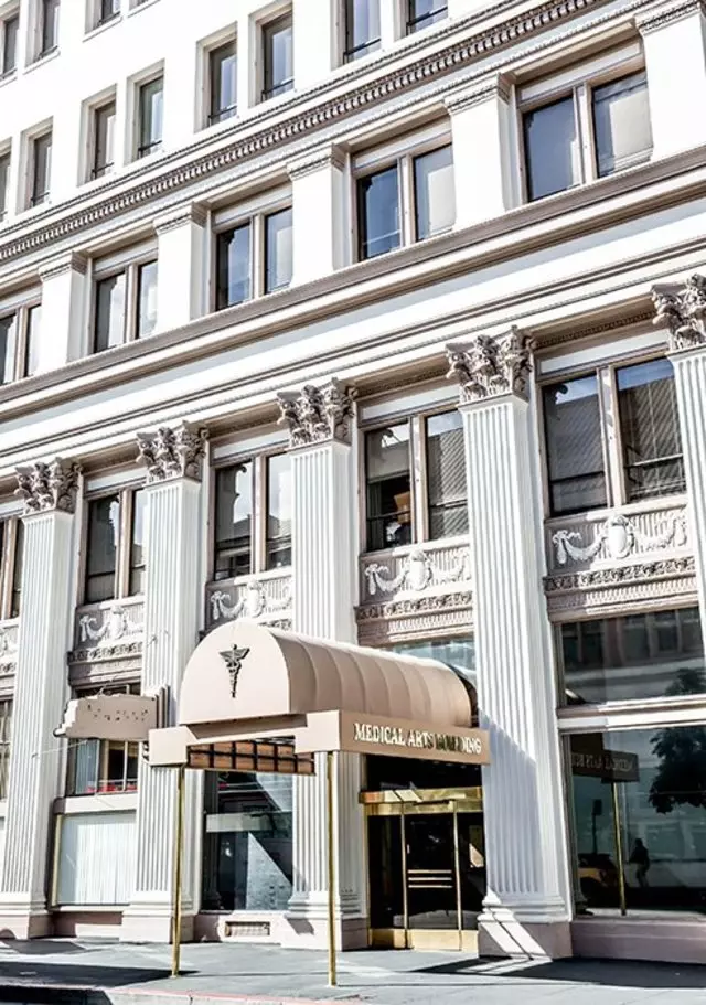 Lenox Hill, TMS