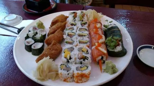 Amasia Hide’s Sushi Bar