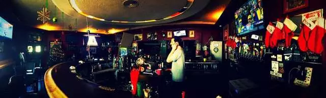 Clooney’s Pub