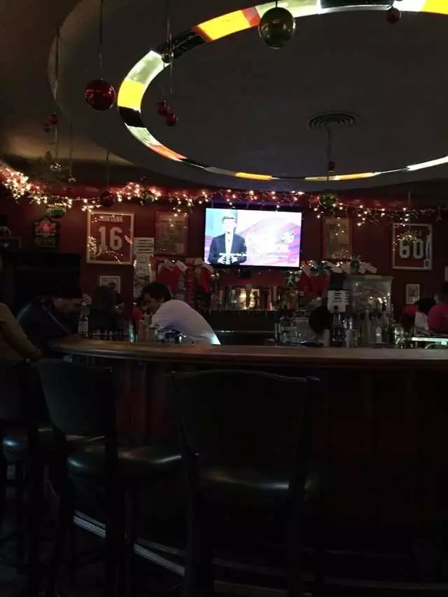 Clooney’s Pub