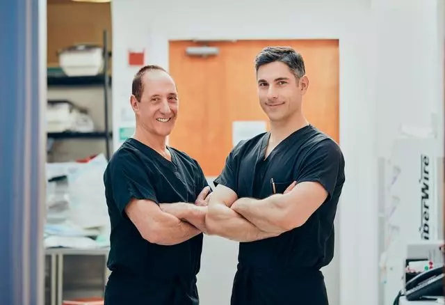 Hand and Microsurgery Medical Group
