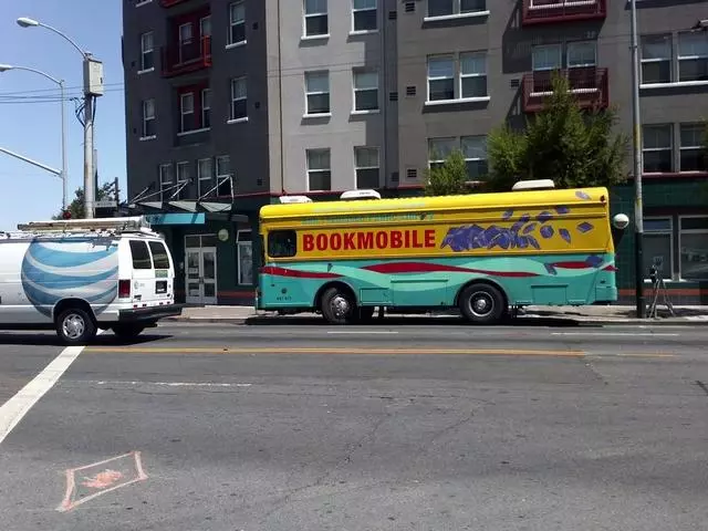 SFPL Bookmobiles  Mobile Outreach Services
