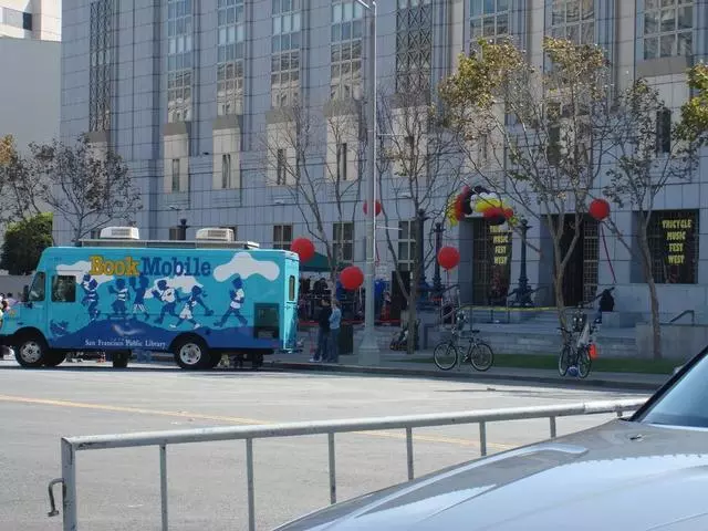 SFPL Bookmobiles  Mobile Outreach Services