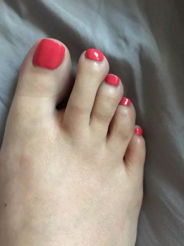 Aquatica Nails