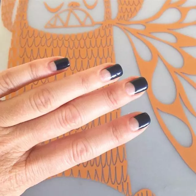 Aquatica Nails