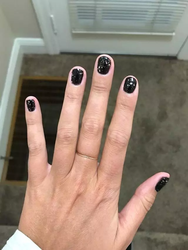 Aquatica Nails