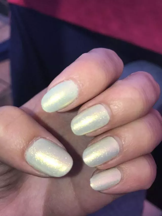Aquatica Nails