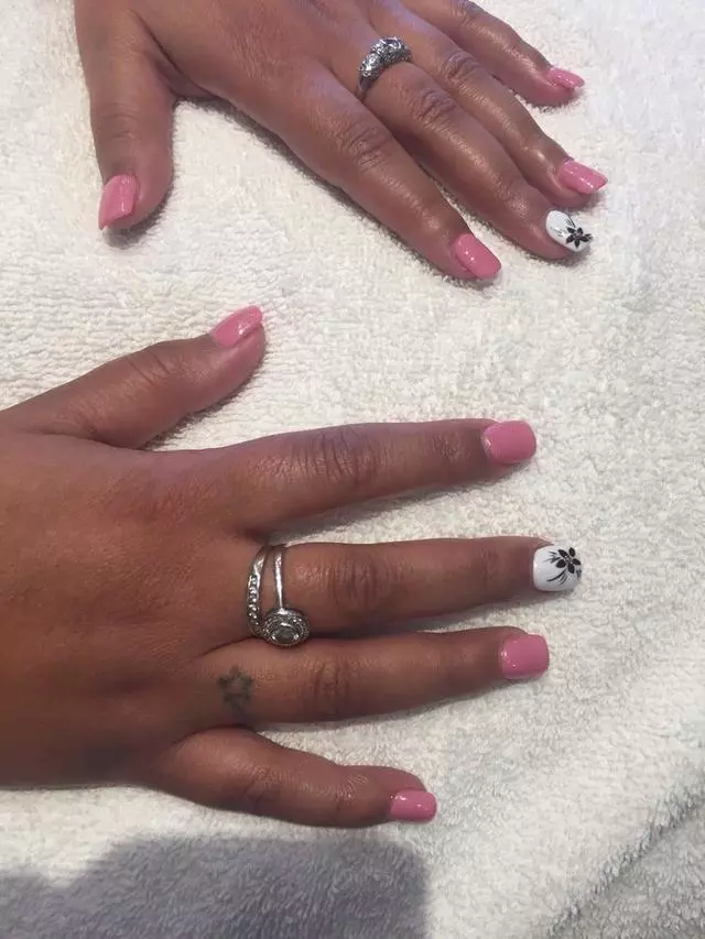 Aquatica Nails