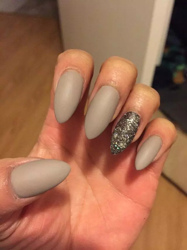 Aquatica Nails