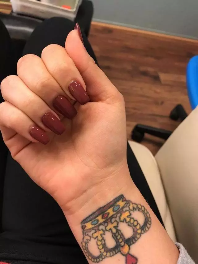 Aquatica Nails