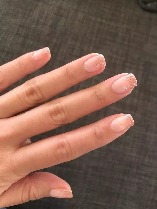 Aquatica Nails