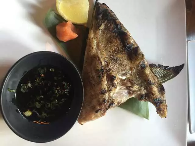V16 Sushi Lounge