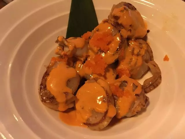 V16 Sushi Lounge