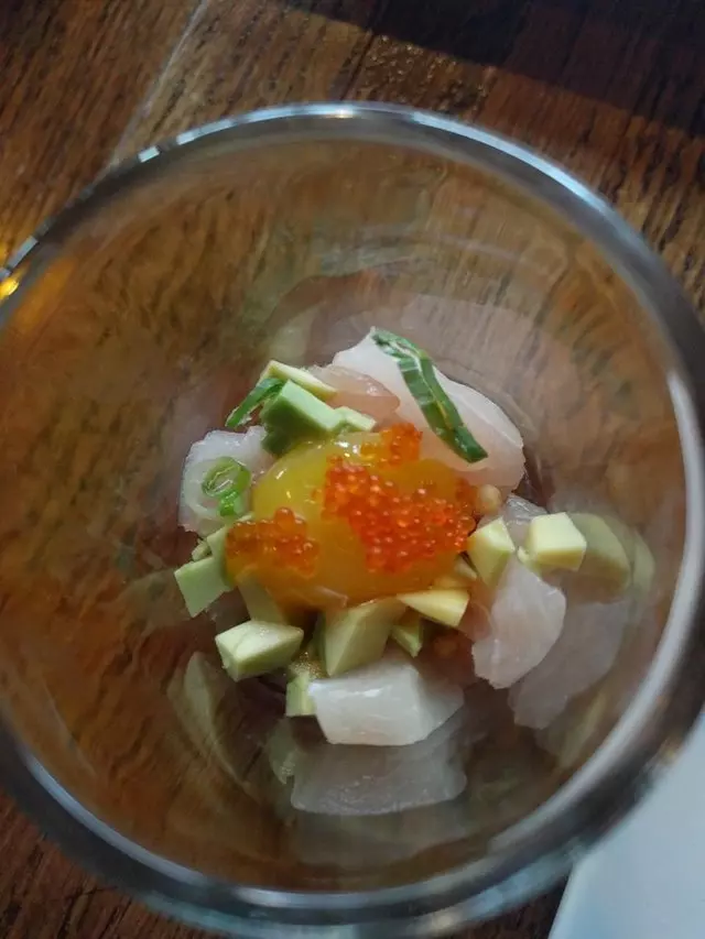 V16 Sushi Lounge