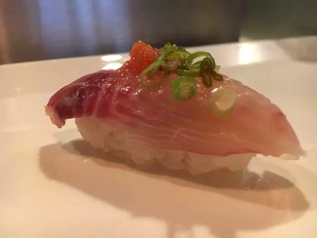 V16 Sushi Lounge