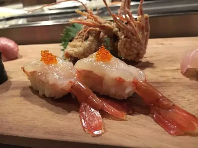 V16 Sushi Lounge