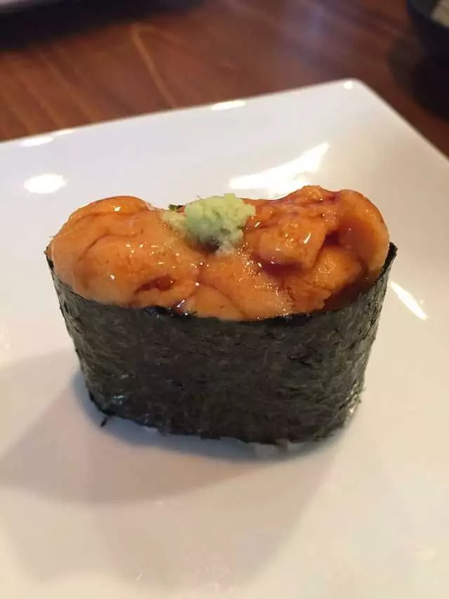 V16 Sushi Lounge