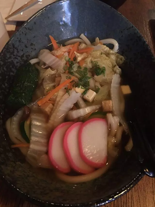 V16 Sushi Lounge