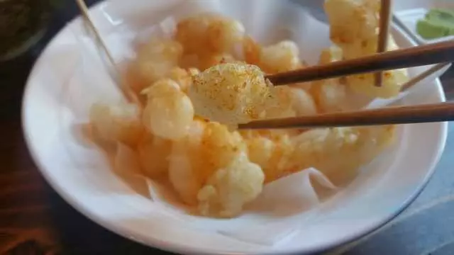 V16 Sushi Lounge