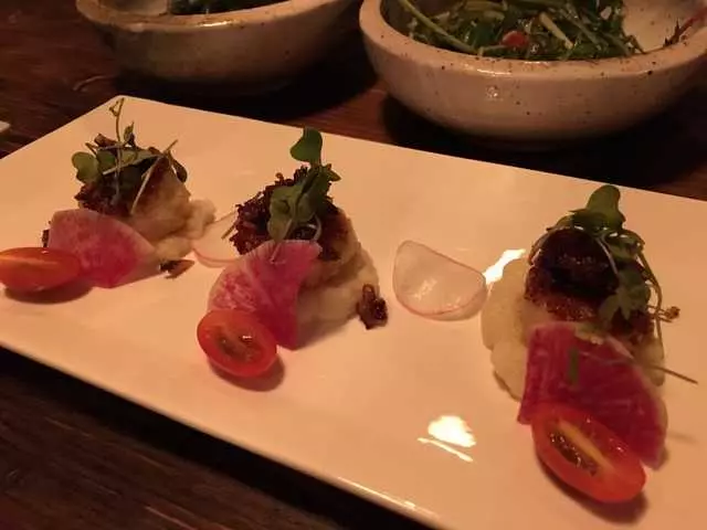 V16 Sushi Lounge